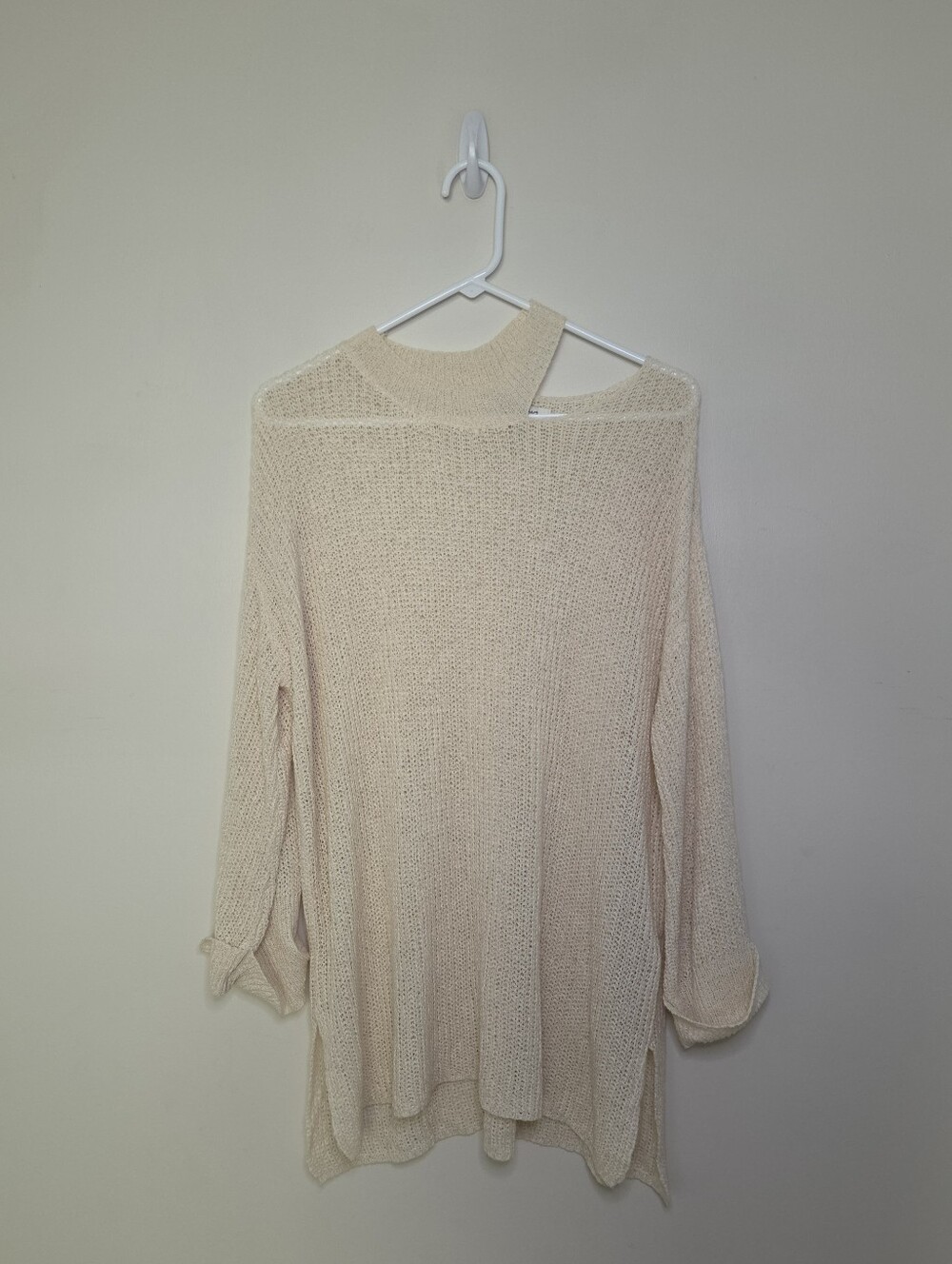 Women's Blushing Heart Sweater Sz Small
